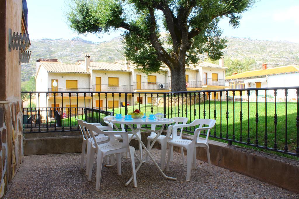 Residencial Los Robles Arroyo Frio Room photo